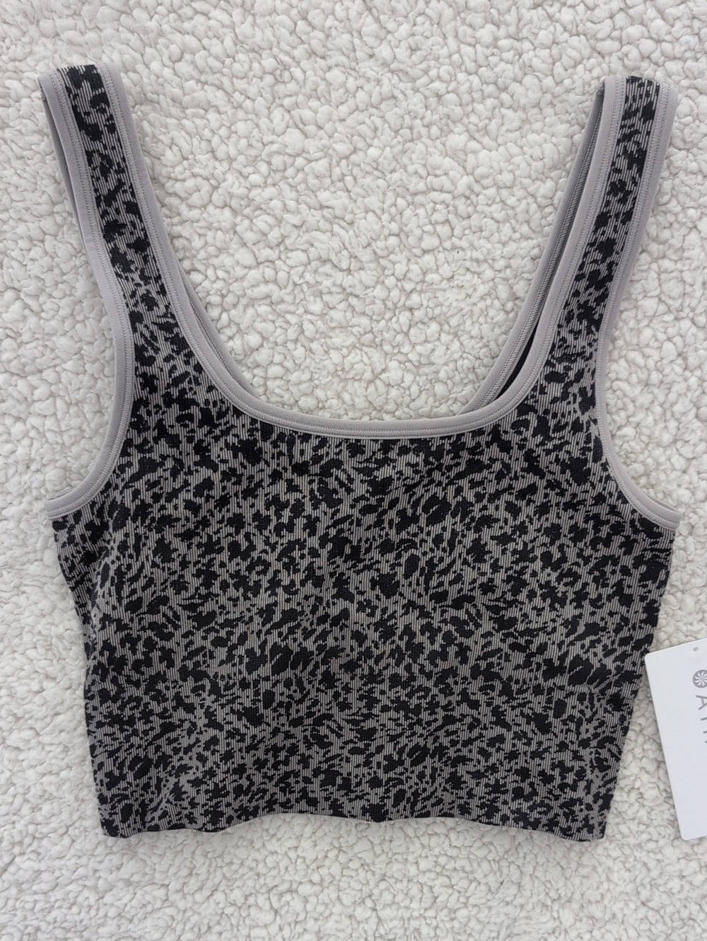 Athleta Aurora Scoop Crop Tank Black/Grey